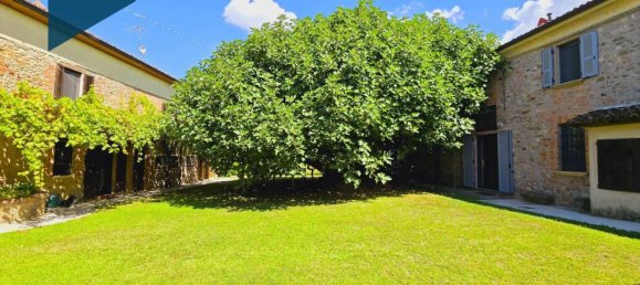 6 bedrooms House in Gazzola, Italy No. 282045 13