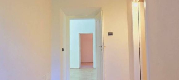 6 bedrooms House in Gazzola, Italy No. 282045 28