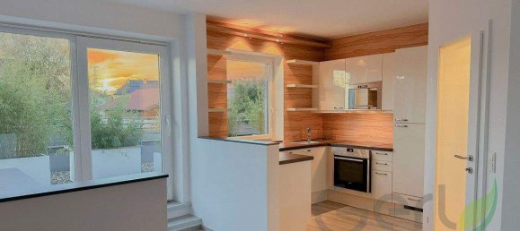 3غرفة شقة في Seekirchen am Wallersee, Austria رقم 185247 2