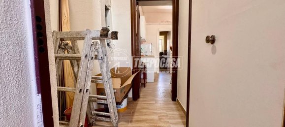 2 Schlafzimmer Wohnung in Naples, Italy, Nr. 272646 10
