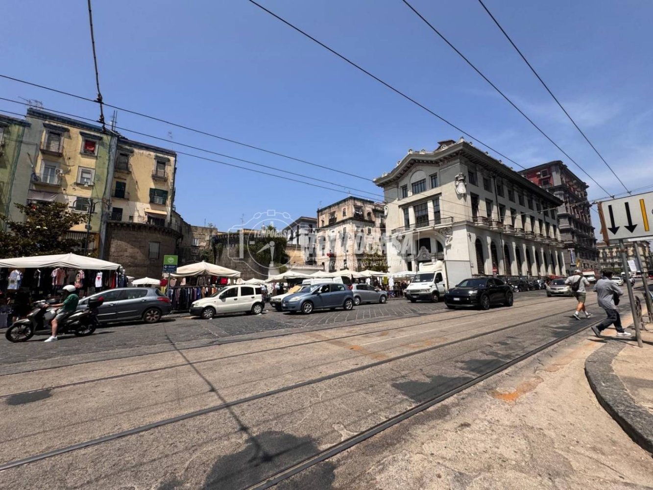 2 Schlafzimmer Wohnung in Naples, Italy, Nr. 272646