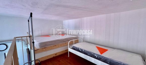 2 Schlafzimmer Wohnung in Naples, Italy, Nr. 272646 18