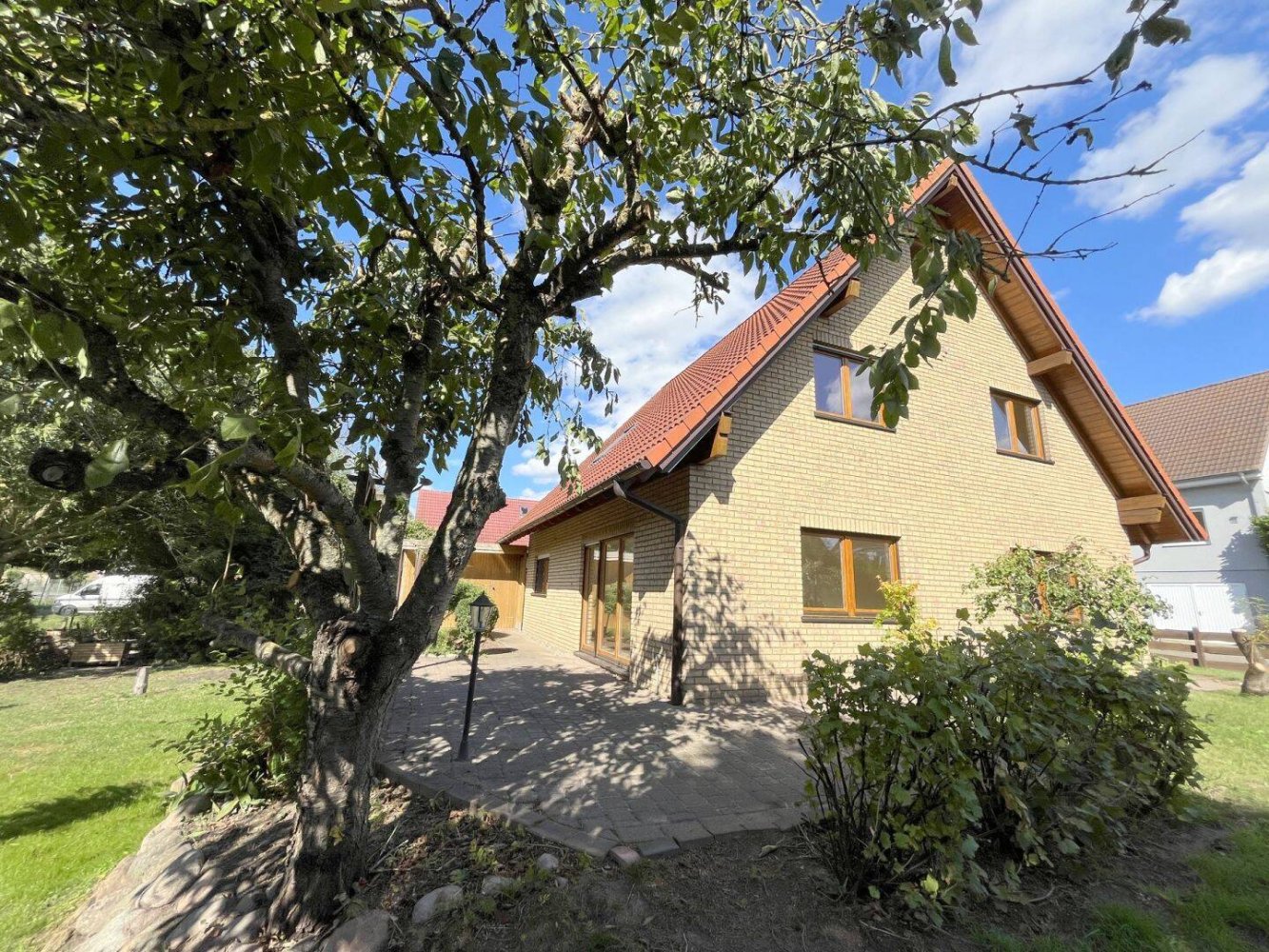 5 rooms House in Gustrow, Germany No. 346702