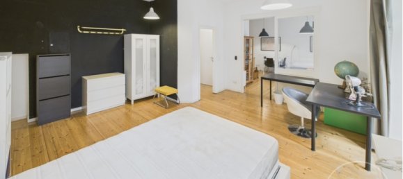 Estudio en Kreuzberg, Germany No. 369303 8