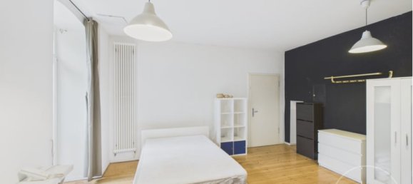 Estudio en Kreuzberg, Germany No. 369303 9