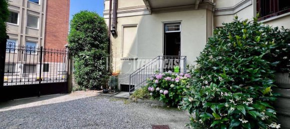 3 rooms Office in Lecco, Italy No. 267816 17