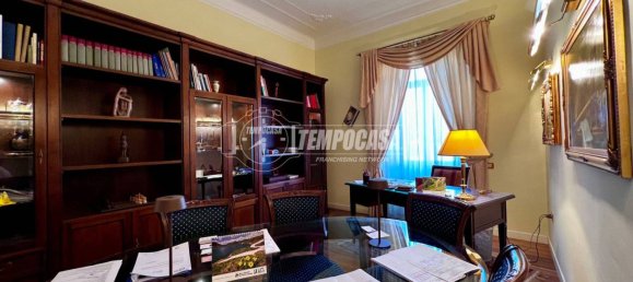 3 rooms Office in Lecco, Italy No. 267816 5