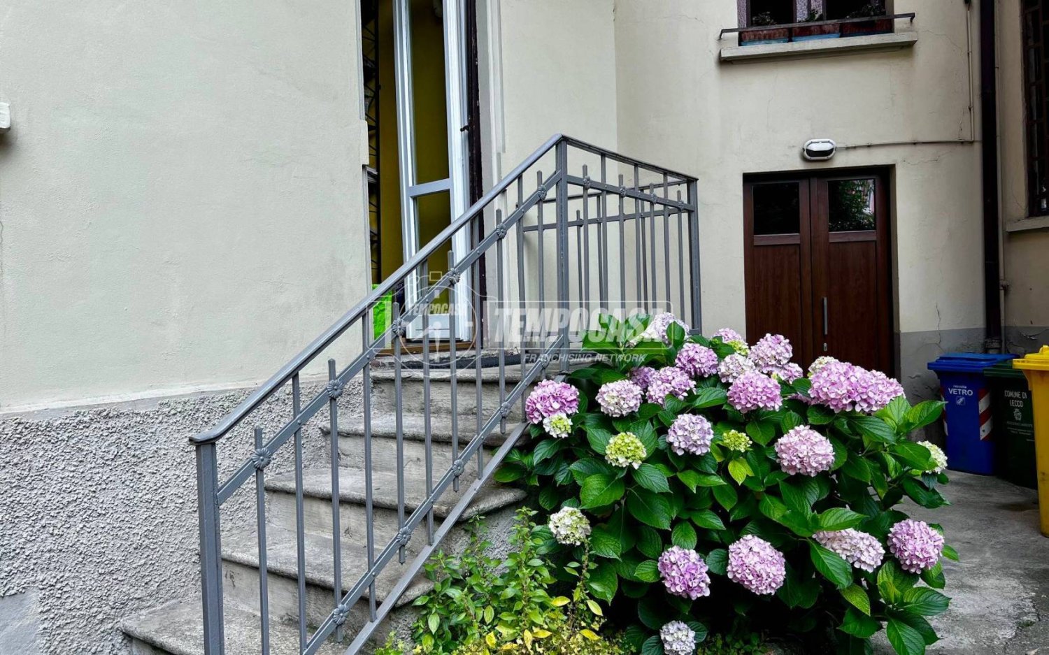 3 rooms Office in Lecco, Italy No. 267816