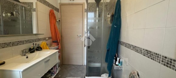 3 rooms Apartment in Vercelli, Italy No. 156941 13