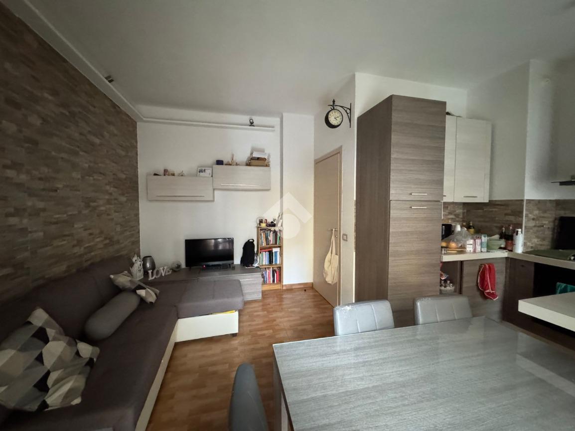 3 rooms Apartment in Vercelli, Italy No. 156941