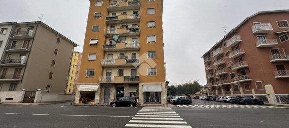 3 rooms Apartment in Vercelli, Italy No. 156941 25