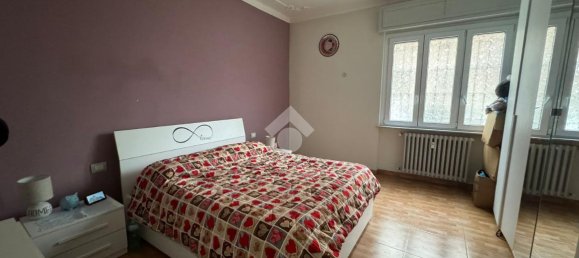 3 rooms Apartment in Vercelli, Italy No. 156941 9