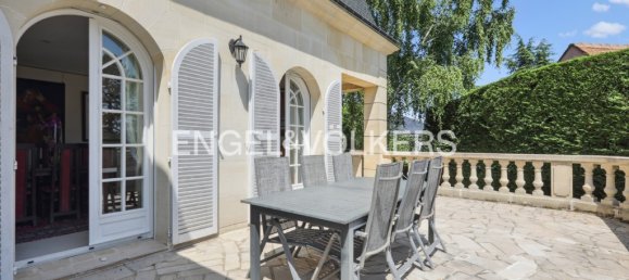 5 Schlafzimmer Haus in La Celle-Saint-Cloud, France, Nr. 347330 13