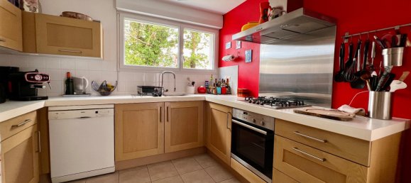 Casa de 6 dormitorios en La Roche-sur-Yon, France No. 109148 4