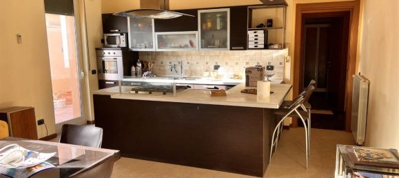 5 rooms Apartment in Sciacca, Italy No. 153386 2