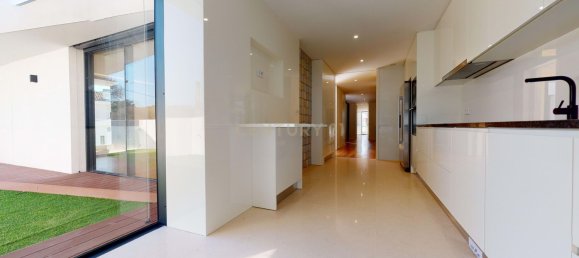 4 Schlafzimmer Villa in Madalena, Portugal, Nr. 337269 11