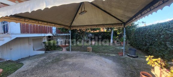 Villa de 3 dormitorios en Fiumicino, Italy No. 172727 3