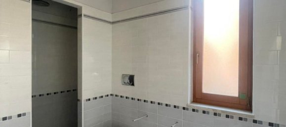 Квартира с 3 комнатами в Кастельфранко ди Сотто, Италия № 299599 12