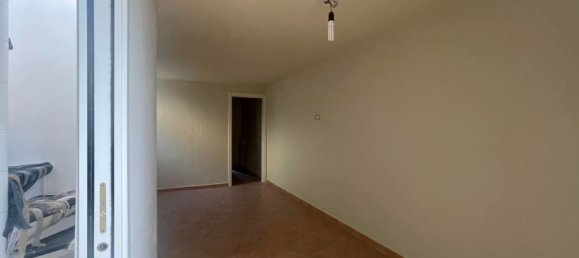 Квартира с 3 комнатами в Кастельфранко ди Сотто, Италия № 299599 33