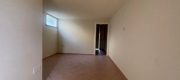 Квартира с 3 комнатами в Кастельфранко ди Сотто, Италия № 299599 26