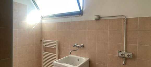 Квартира с 3 комнатами в Кастельфранко ди Сотто, Италия № 299599 27