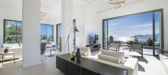 5 bedrooms Villa in Cannes, France No. 92 5
