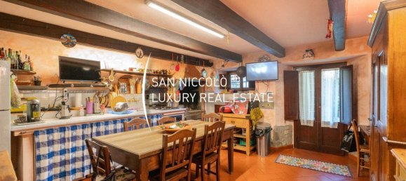 17 rooms Villa in Bagno a Ripoli, Italy No. 48306 5