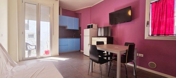 1002m² Building in Rimini, Italy No. 300204 11