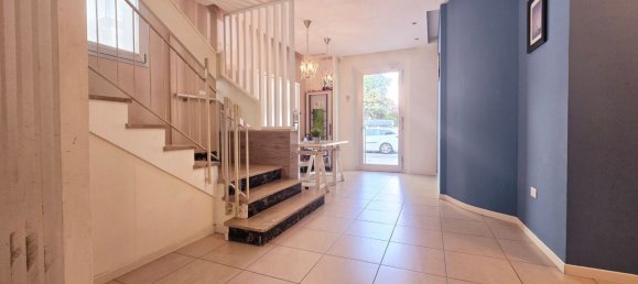 1002m² Building in Rimini, Italy No. 300204 6