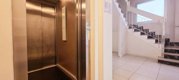 1002m² Building in Rimini, Italy No. 300204 10