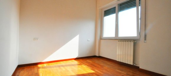 3 rooms Apartment in Ameglia, Italy No. 170056 9