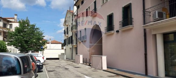 Gewerbliche Immobilie in Cornuda, Italy 81m², Nr. 287660 4