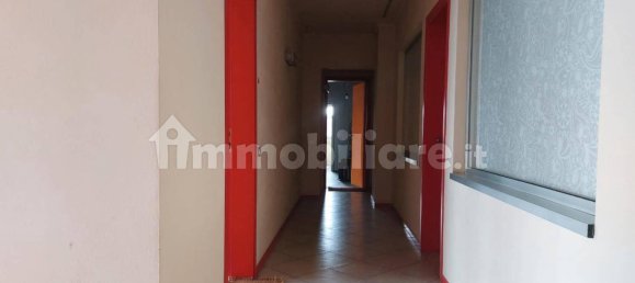 147m² Office in Monteroni d'Arbia, Italy No. 325715 3