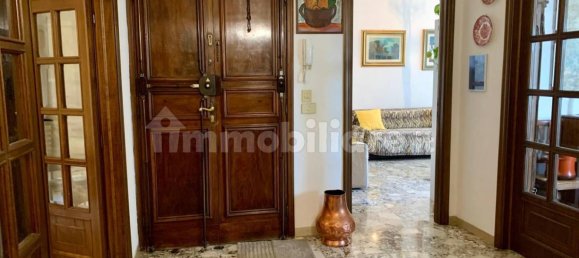 2 Schlafzimmer Wohnung in Florence, Italy, Nr. 51751 6