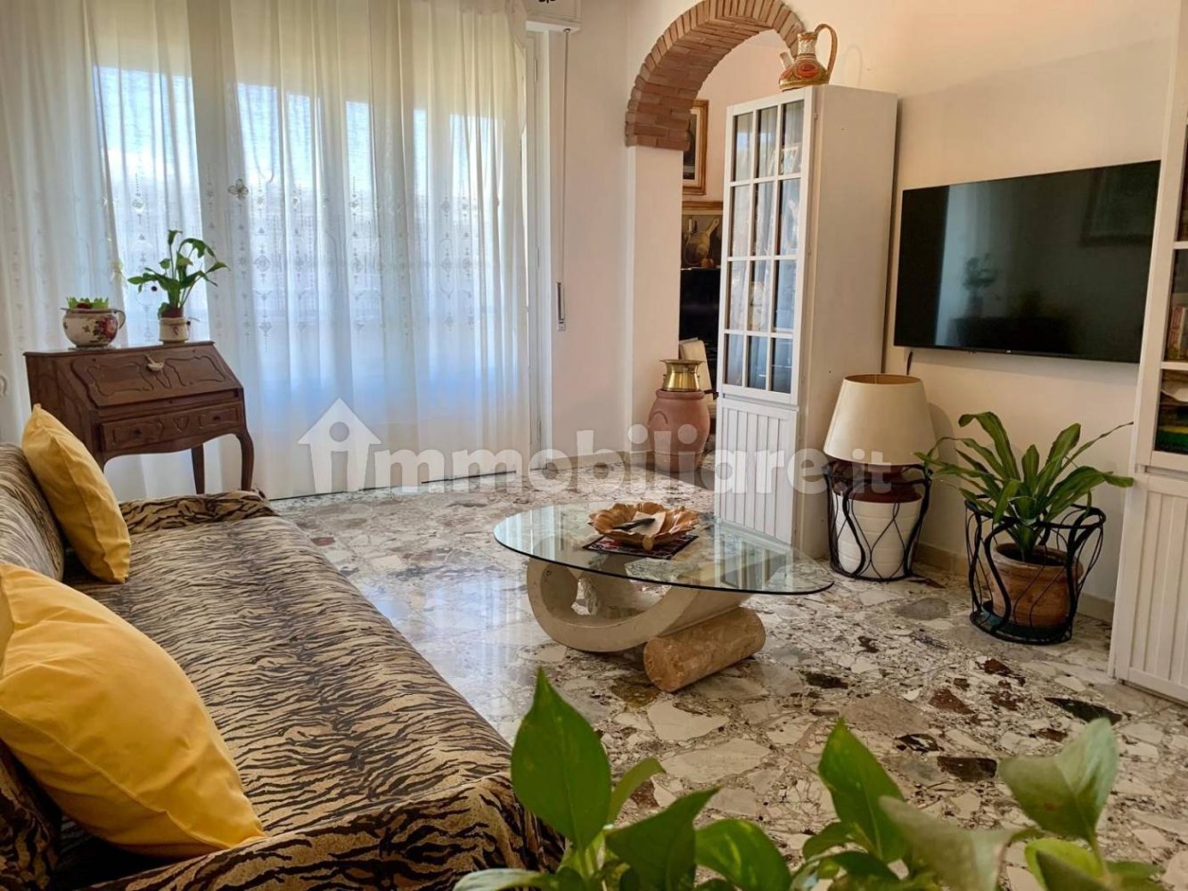 2 Schlafzimmer Wohnung in Florence, Italy, Nr. 51751