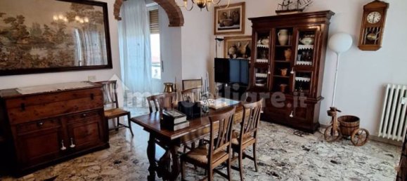 2 Schlafzimmer Wohnung in Florence, Italy, Nr. 51751 11