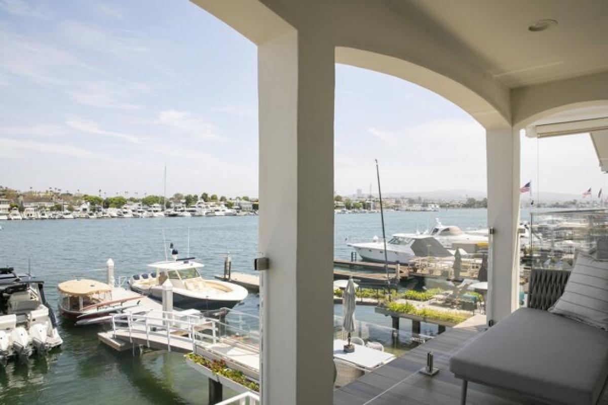 4 غرف نوم منزل في Newport Beach, USA رقم 404257