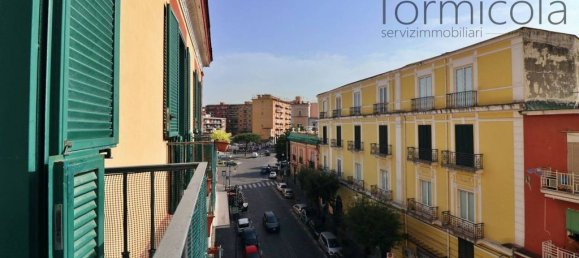 Apartamento de 2 dormitorios en Portici, Italy No. 332178 9