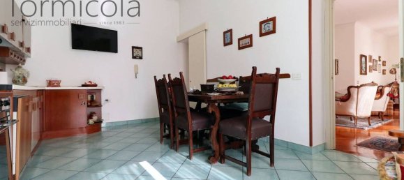 Apartamento de 2 dormitorios en Portici, Italy No. 332178 10