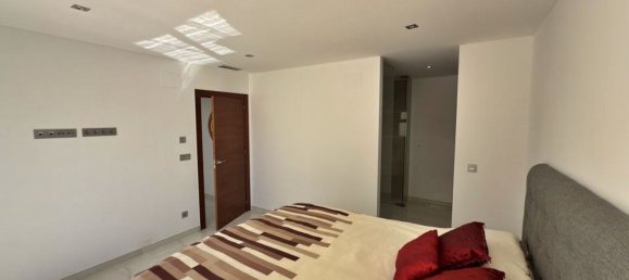 5 bedrooms House in Alicante, Spain No. 240238 21