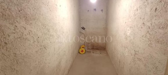 8 rooms Apartment in Rome, Italy No. 266026 48