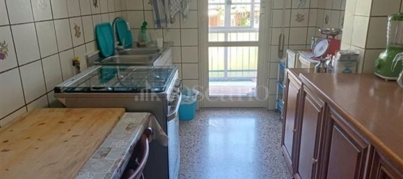 8 rooms Apartment in Rome, Italy No. 266026 25