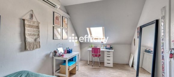 Casa de 6 dormitorios en Saint-Ouen-l'Aumone, France No. 360335 16