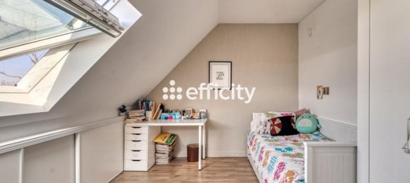 Casa de 6 dormitorios en Saint-Ouen-l'Aumone, France No. 360335 18