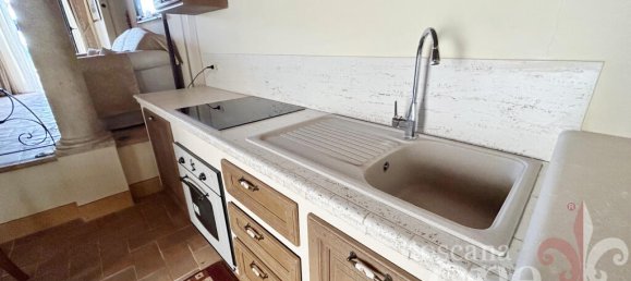 2 Schlafzimmer Wohnung in Pitigliano, Italy, Nr. 199660 13