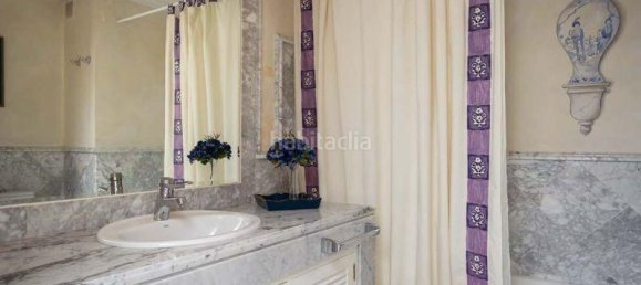 Apartamento de 3 dormitorios en Marbella, Spain No. 115424 20