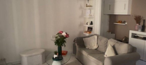 1 bedroom Apartment in Nice, France No. 329382 3
