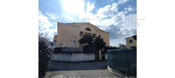 3 rooms Apartment in Rome, Italy No. 200556 19