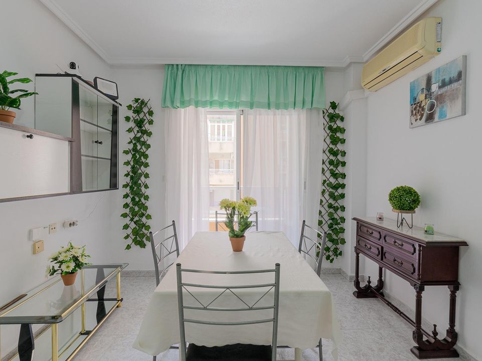 Apartamento T2 em Torrevieja, Spain N.º 179507