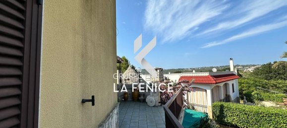 6غرفة منزل في Locorotondo, Italy رقم 69333 40